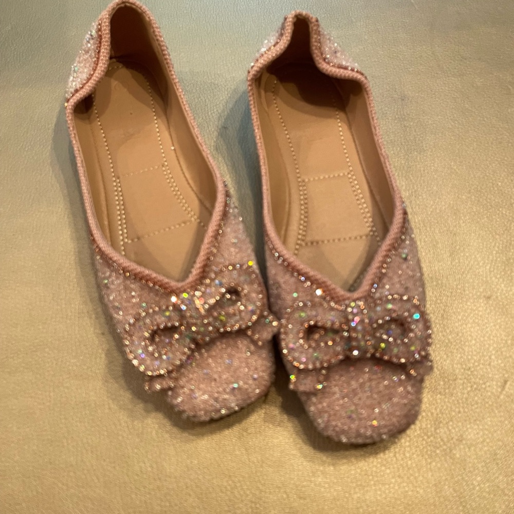 Sparkling slide ons